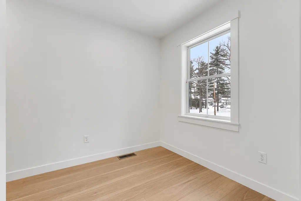 647B Church Road Colchester VT 05446