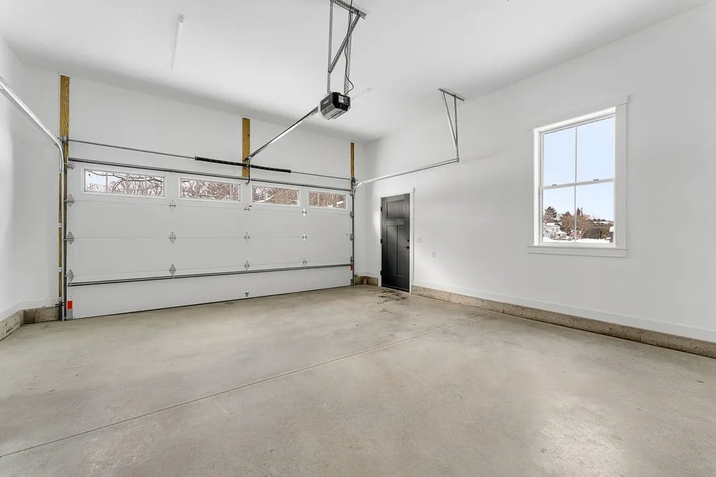 647B Church Road Colchester VT 05446