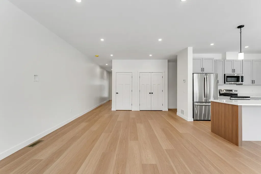 647B Church Road Colchester VT 05446