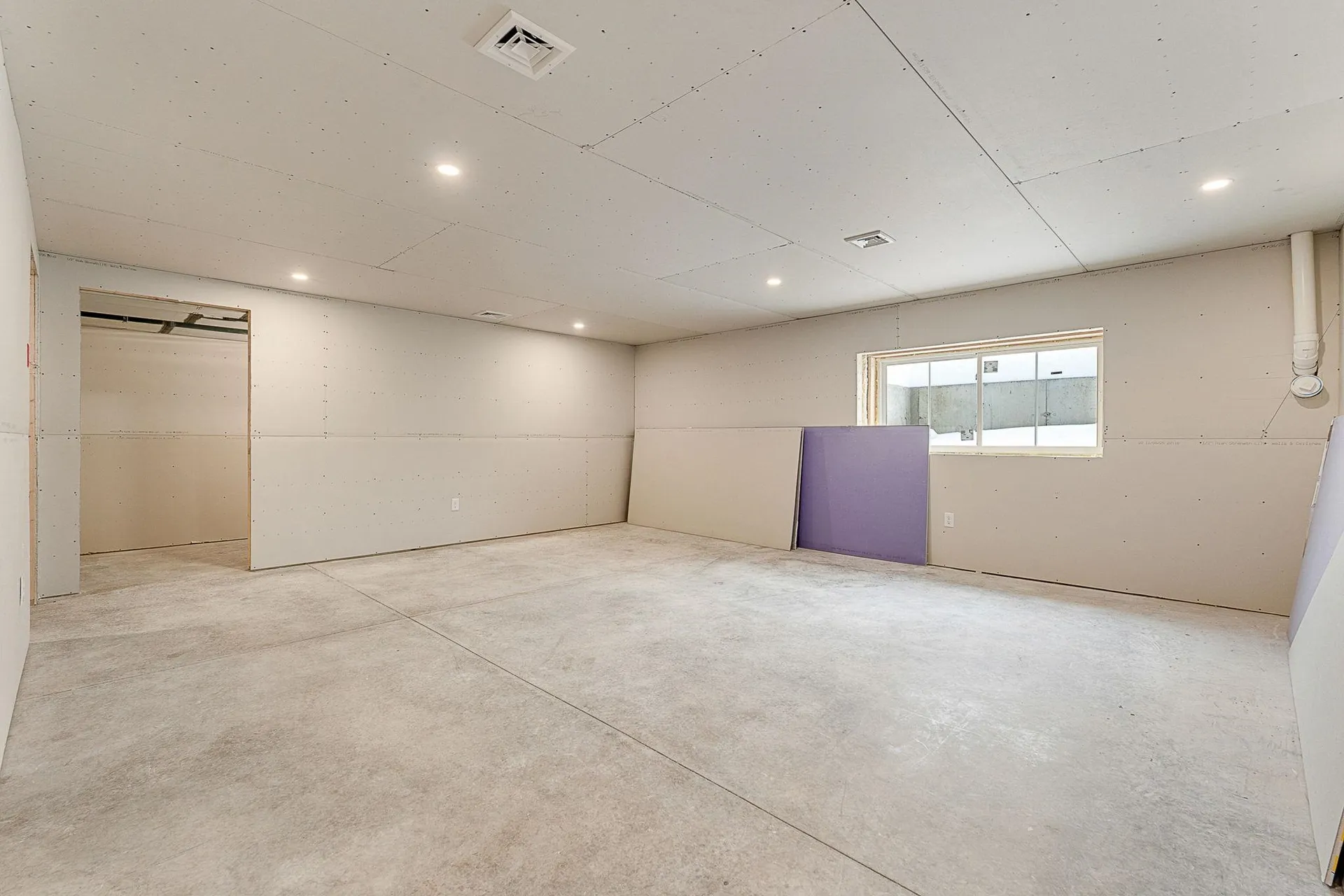 647B Church Road Colchester VT 05446