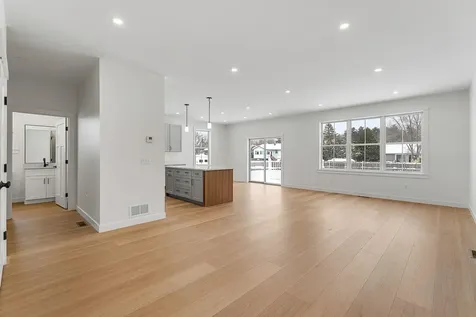 647B Church Road Colchester VT 05446