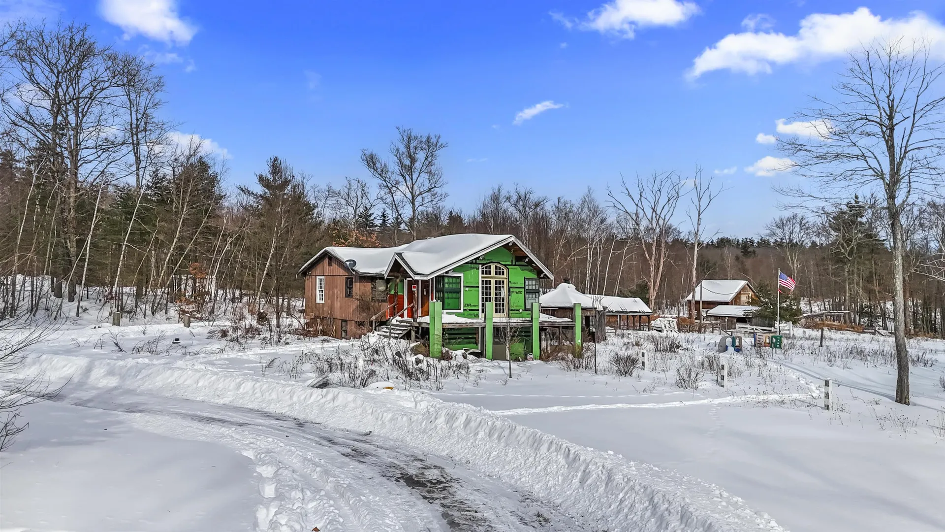 376 Rattlesnake Hill Road Auburn NH 03032