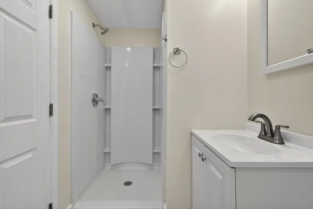 73 Plain Road Hinsdale NH 03451