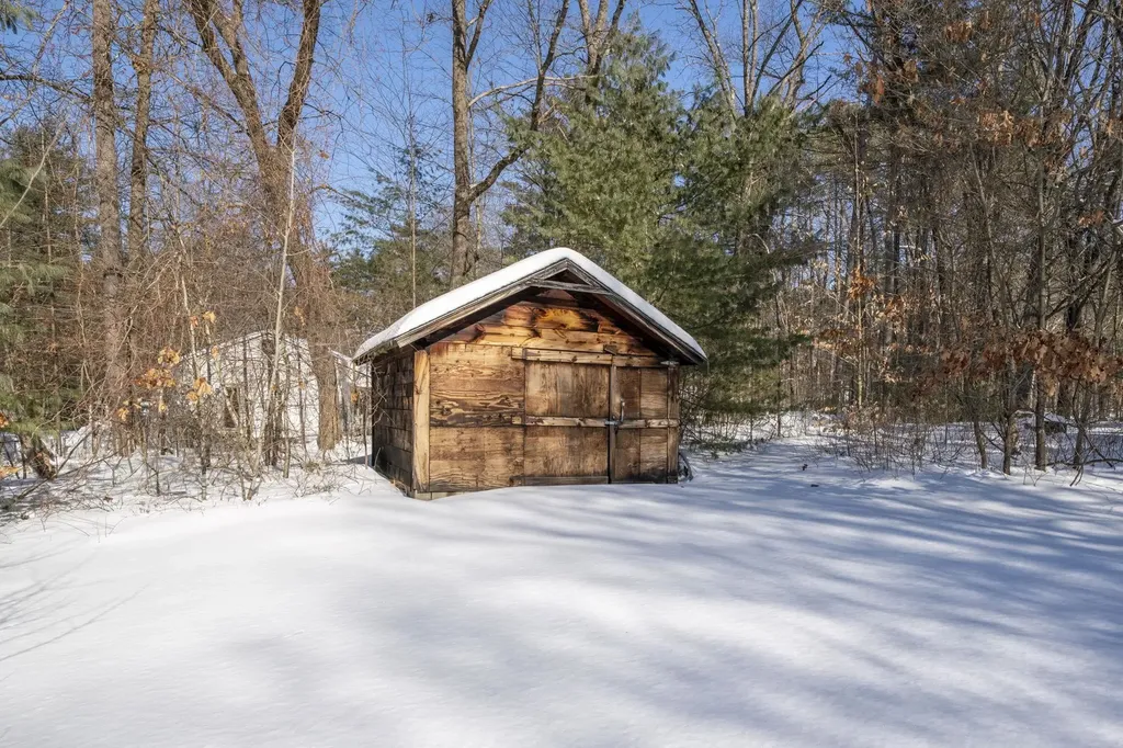 73 Plain Road Hinsdale NH 03451