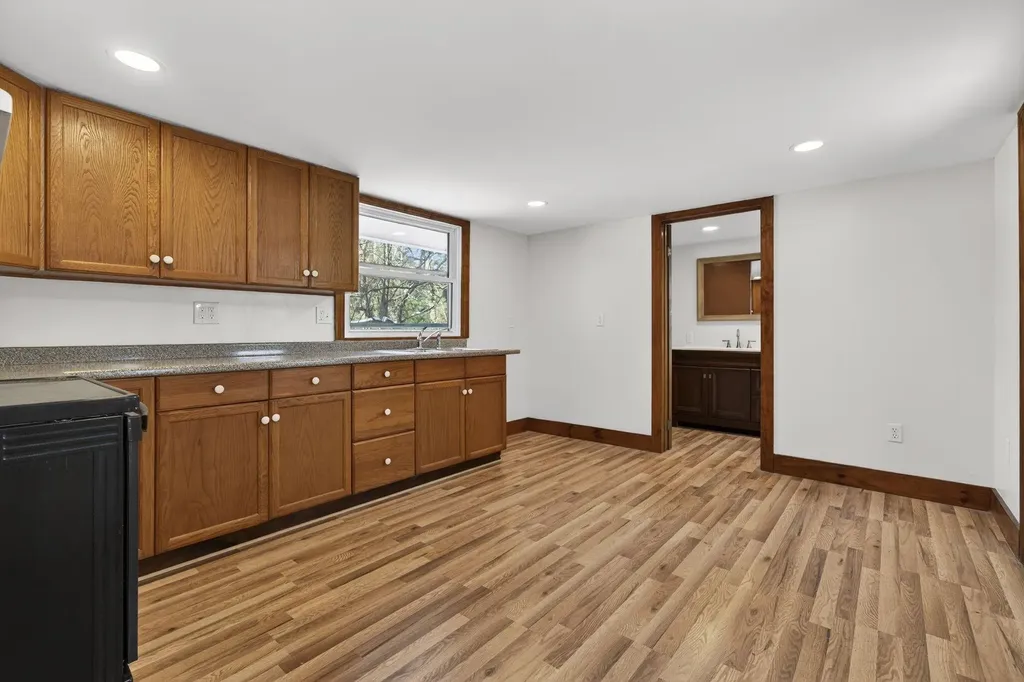 73 Plain Road Hinsdale NH 03451