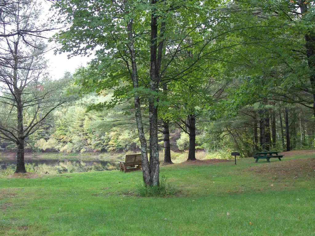 18-B Wildflower Lane Plymouth NH 03264