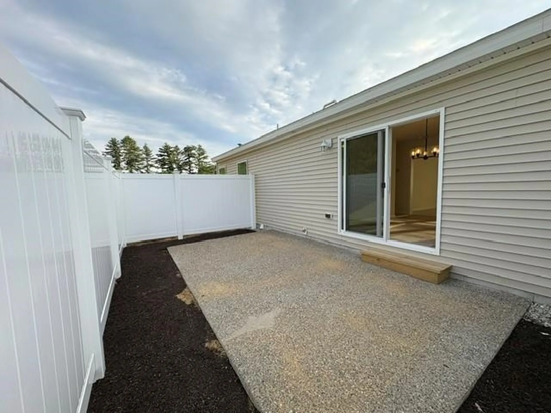 18-B Wildflower Lane Plymouth NH 03264