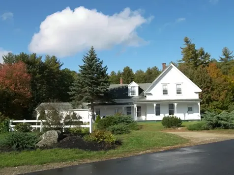 18-B Wildflower Lane Plymouth NH 03264