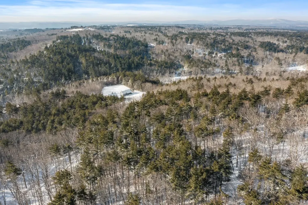 0-3 Kendall Hill Road Mont Vernon NH 03057