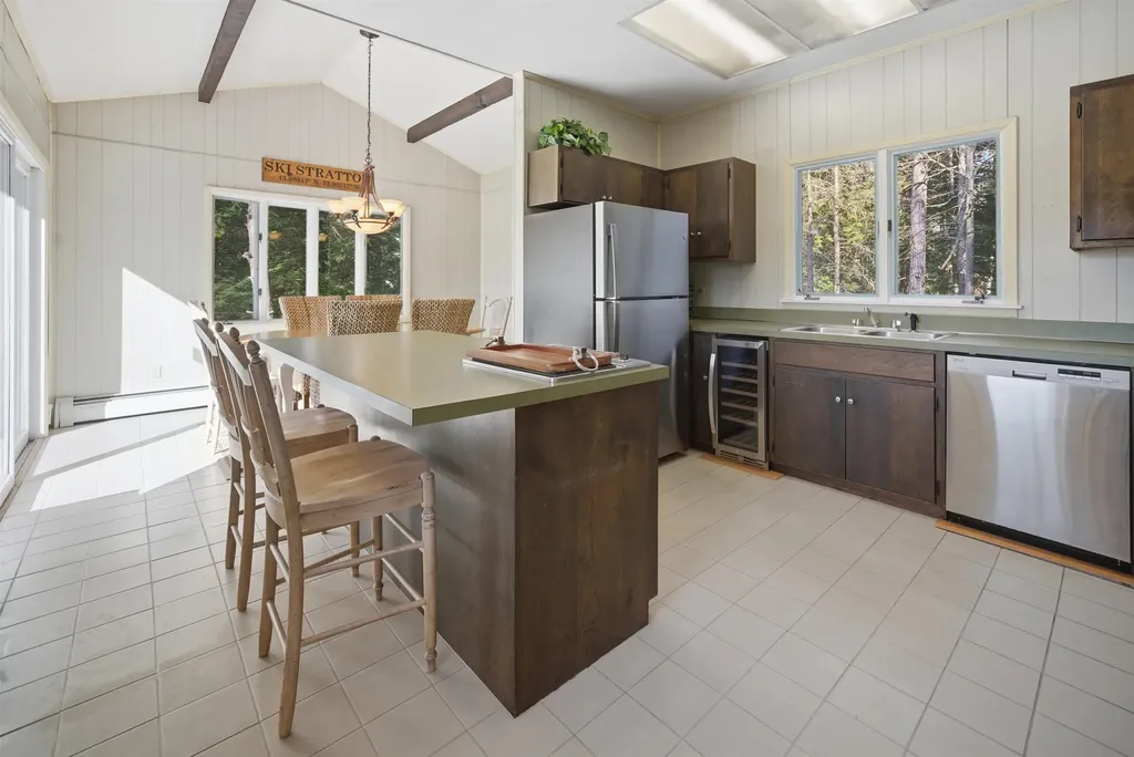 5 Wall Street Winhall VT 05340