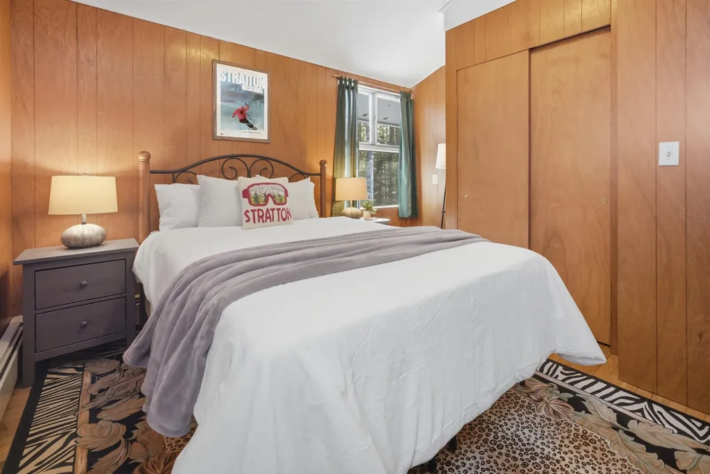 5 Wall Street Winhall VT 05340