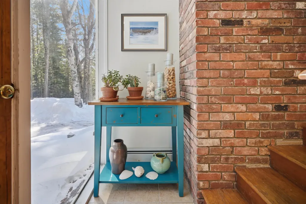 5 Wall Street Winhall VT 05340