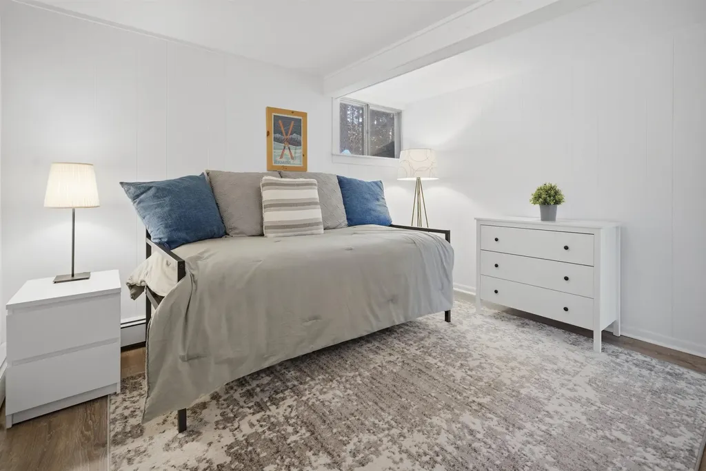 5 Wall Street Winhall VT 05340