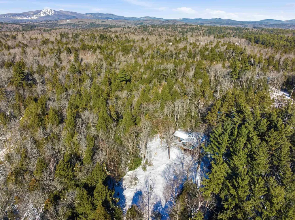 5 Wall Street Winhall VT 05340