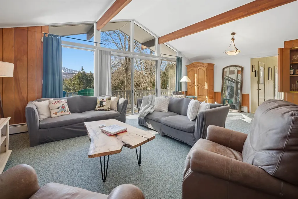 5 Wall Street Winhall VT 05340