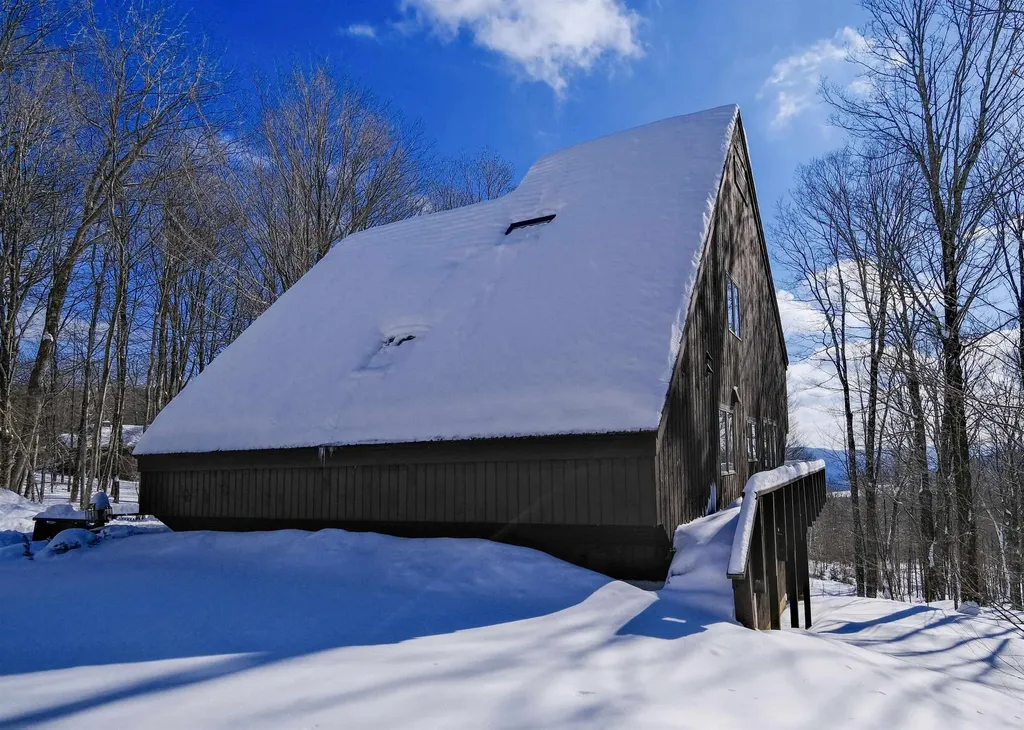 133 Snowy Owl Lane Plymouth VT 05056