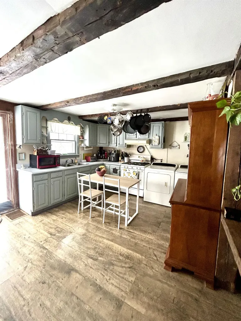 135 Athol Road Richmond NH 03470