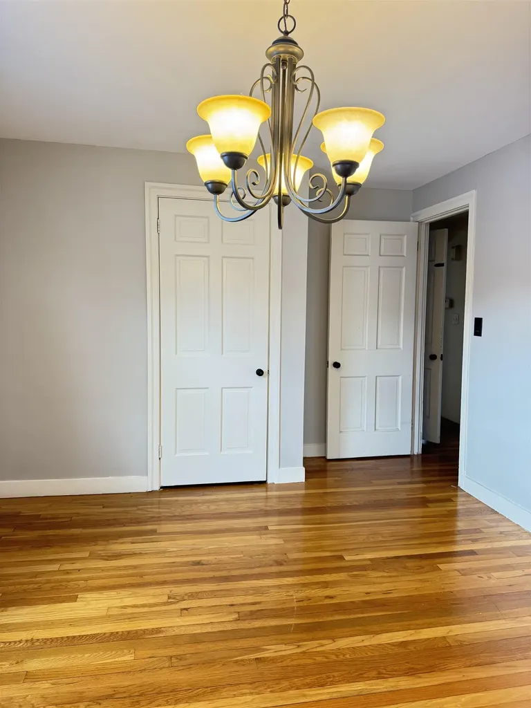 264 North Street Manchester NH 03104