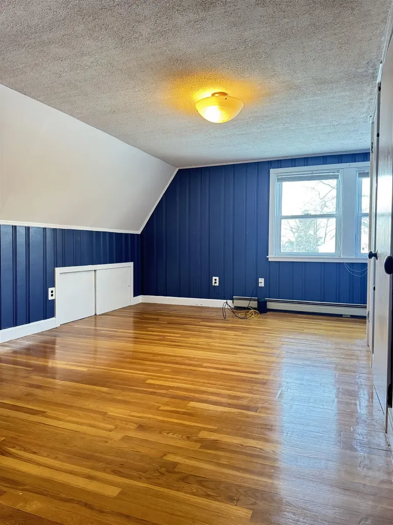 264 North Street Manchester NH 03104