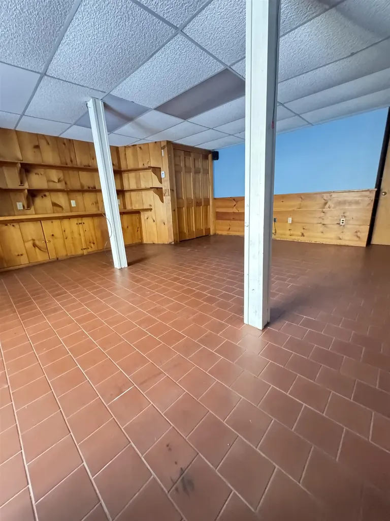 264 North Street Manchester NH 03104