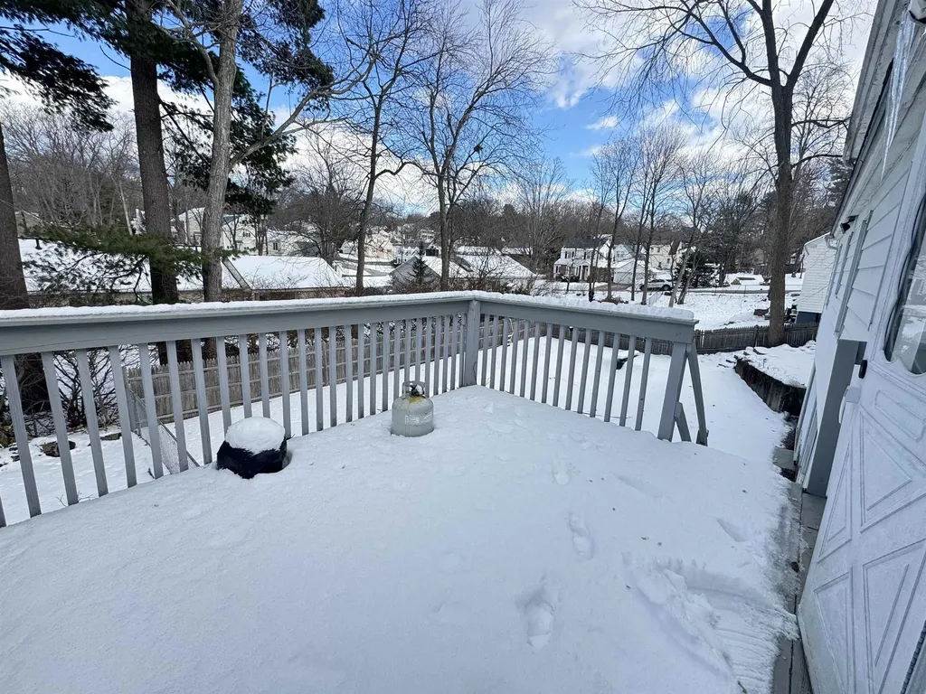 264 North Street Manchester NH 03104