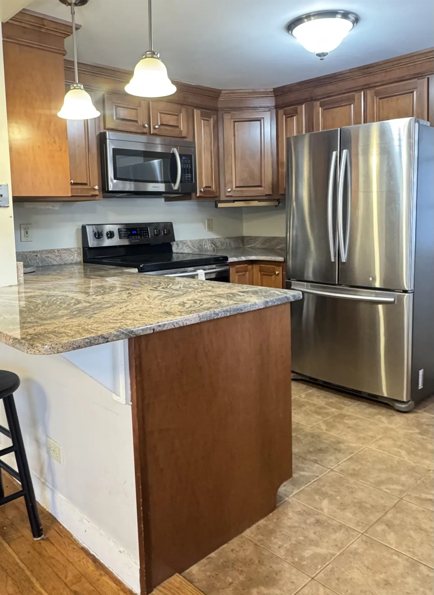 264 North Street Manchester NH 03104