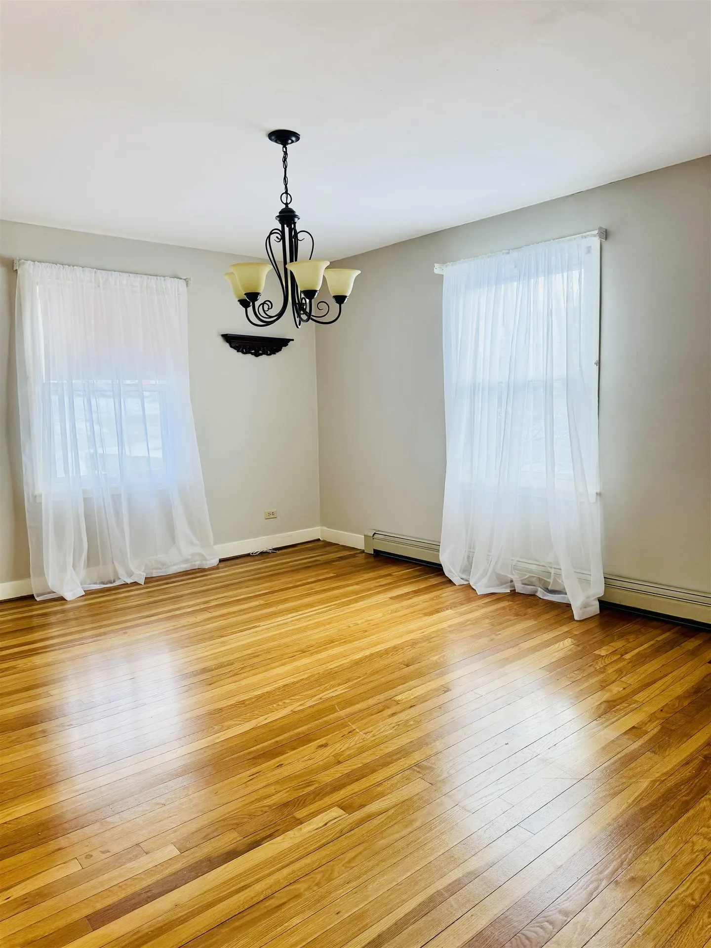 264 North Street Manchester NH 03104