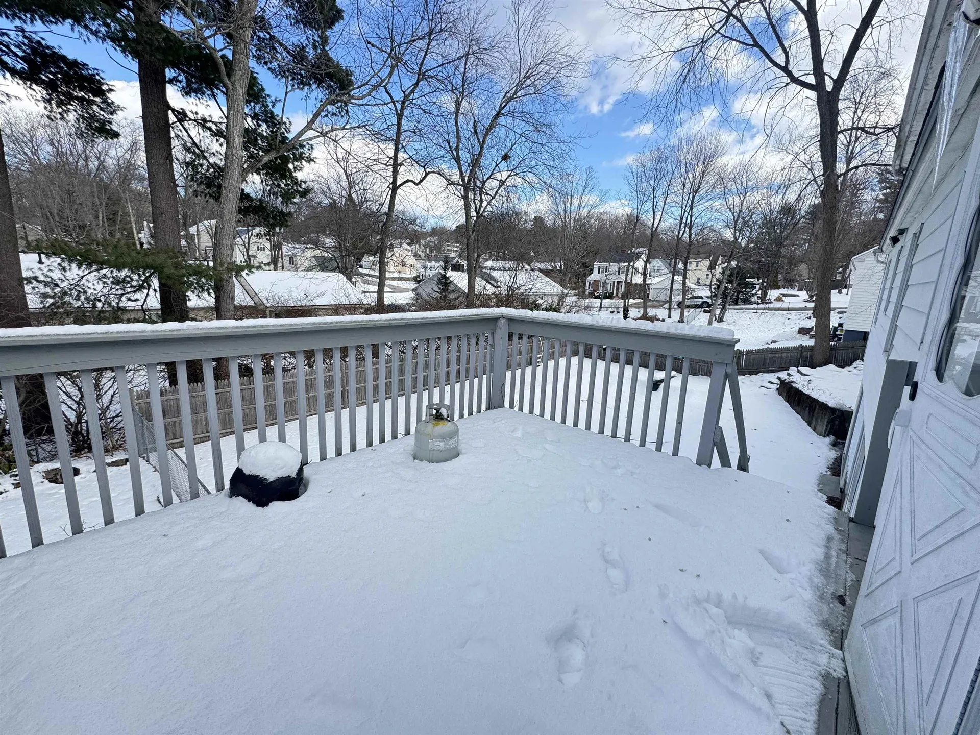 264 North Street Manchester NH 03104