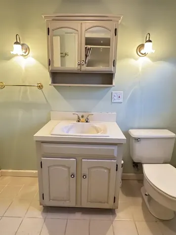 264 North Street Manchester NH 03104