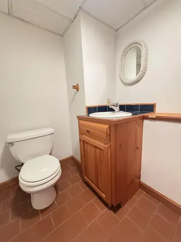 264 North Street Manchester NH 03104