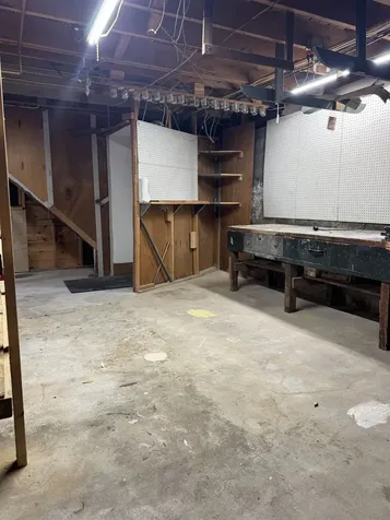 264 North Street Manchester NH 03104