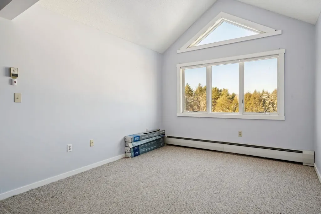 72 Mountains Edge Road West Windsor VT 05037