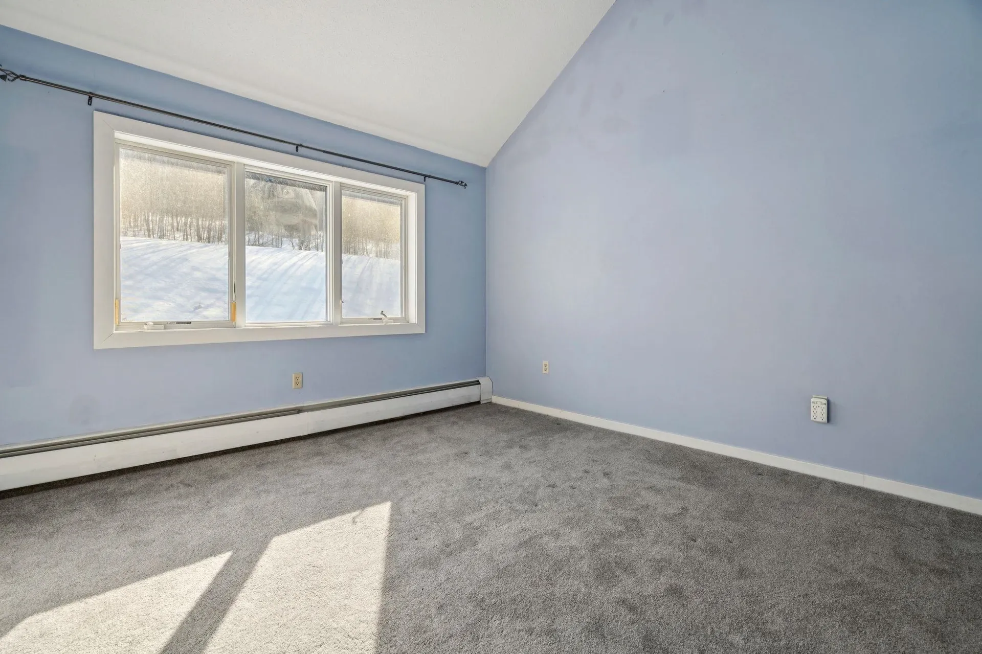 72 Mountains Edge Road West Windsor VT 05037