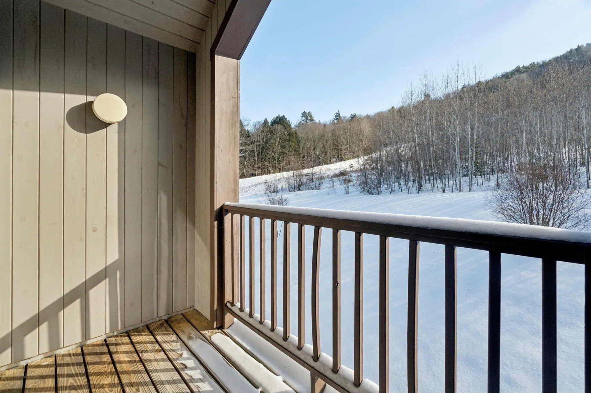 72 Mountains Edge Road West Windsor VT 05037