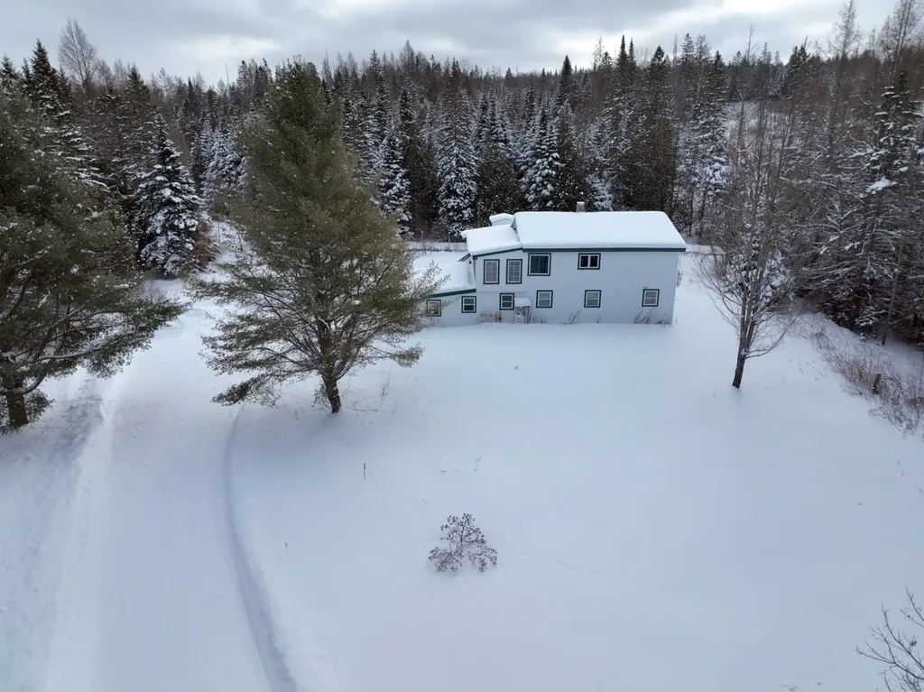 171 Mount Bess Road Charleston VT 05872