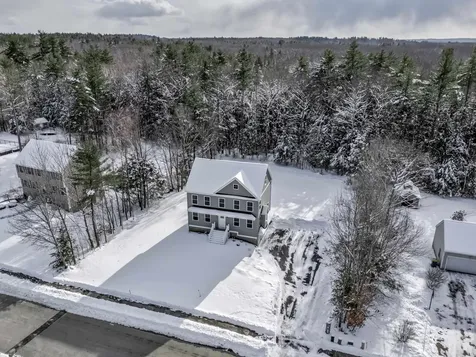 41 Anderson Lane Rochester NH 03867