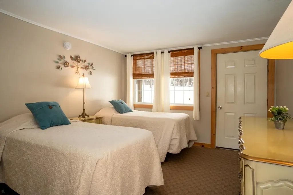 2759 Vt Route 11 Peru VT 05152