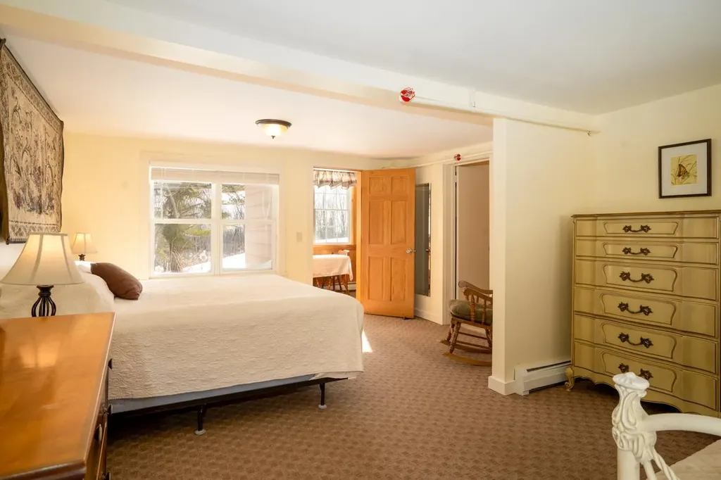 2759 Vt Route 11 Peru VT 05152