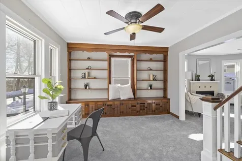 89 Summerside Avenue Manchester NH 03102