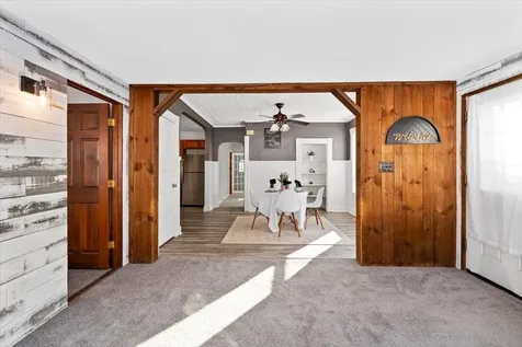 89 Summerside Avenue Manchester NH 03102