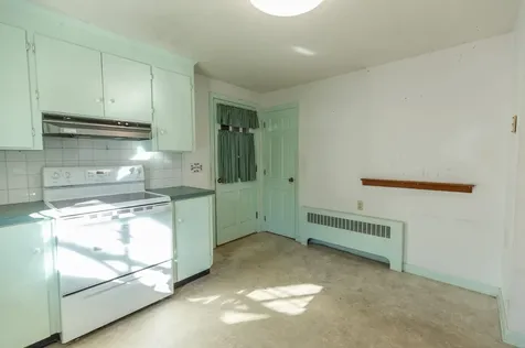 23 Currier Avenue Peterborough NH 03458