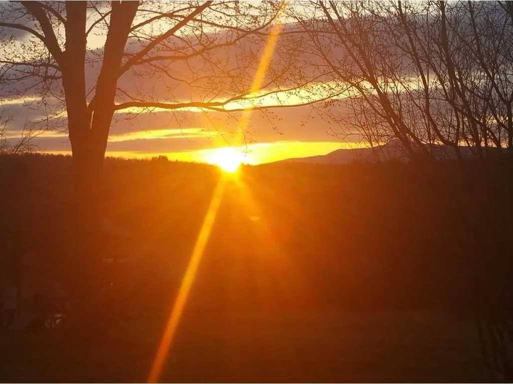 51 Rainy View Lane Essex VT 05452