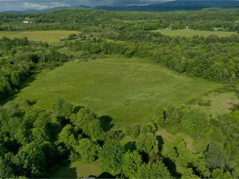 51 Rainy View Lane Essex VT 05452