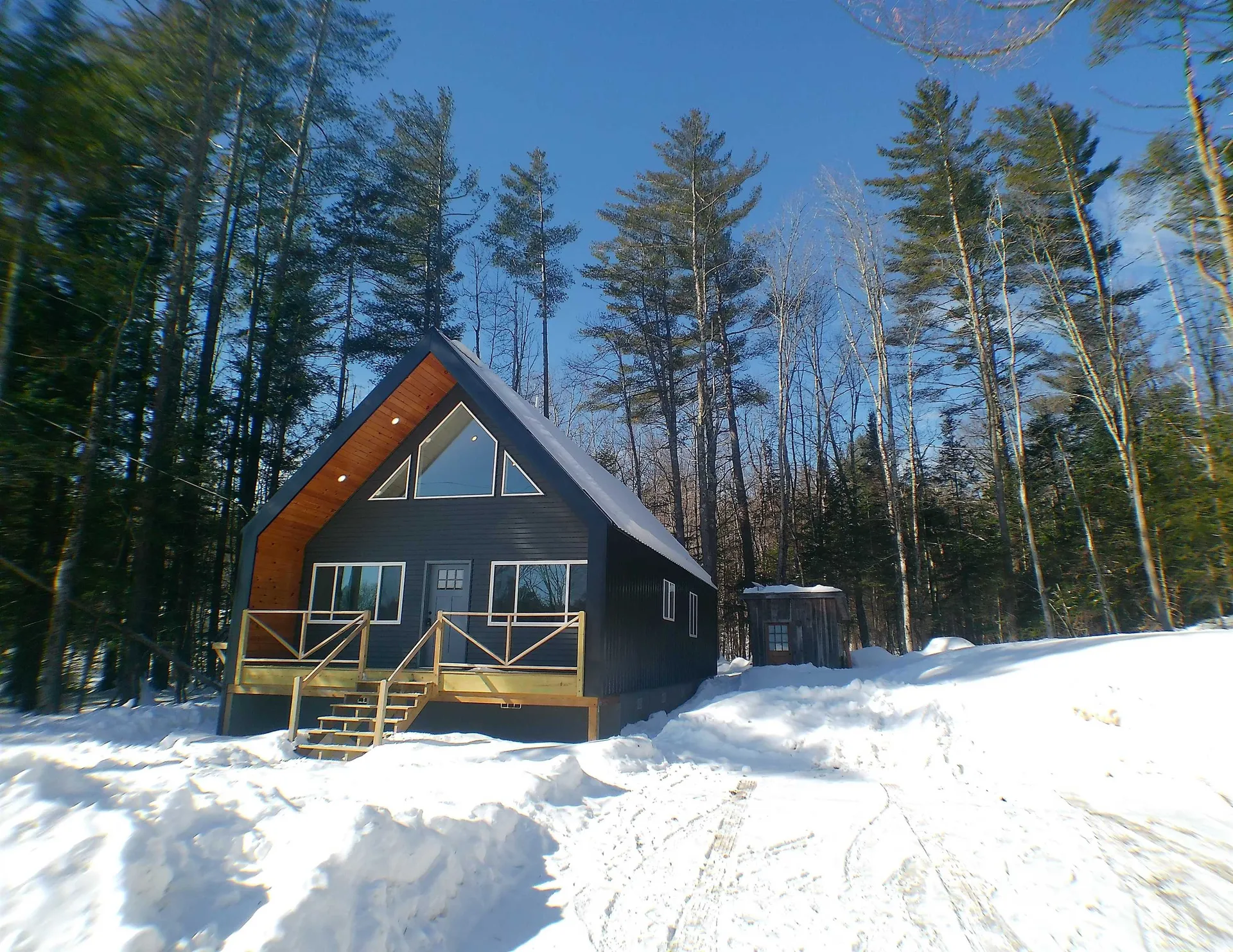 1451 Main Road Chatham NH 03813