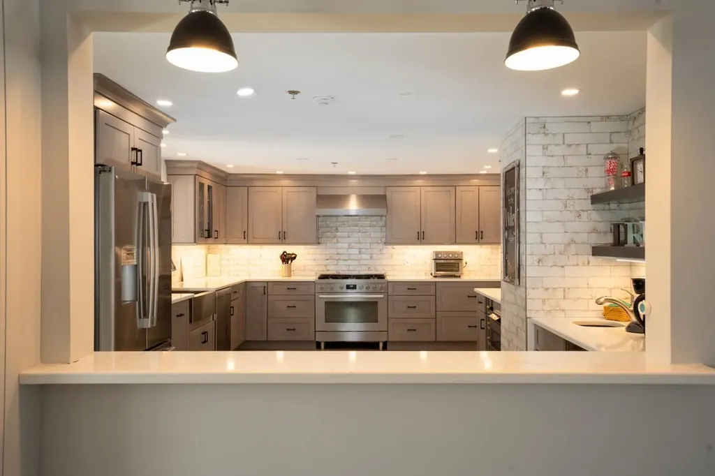 2759 Vt Route 11 Peru VT 05152