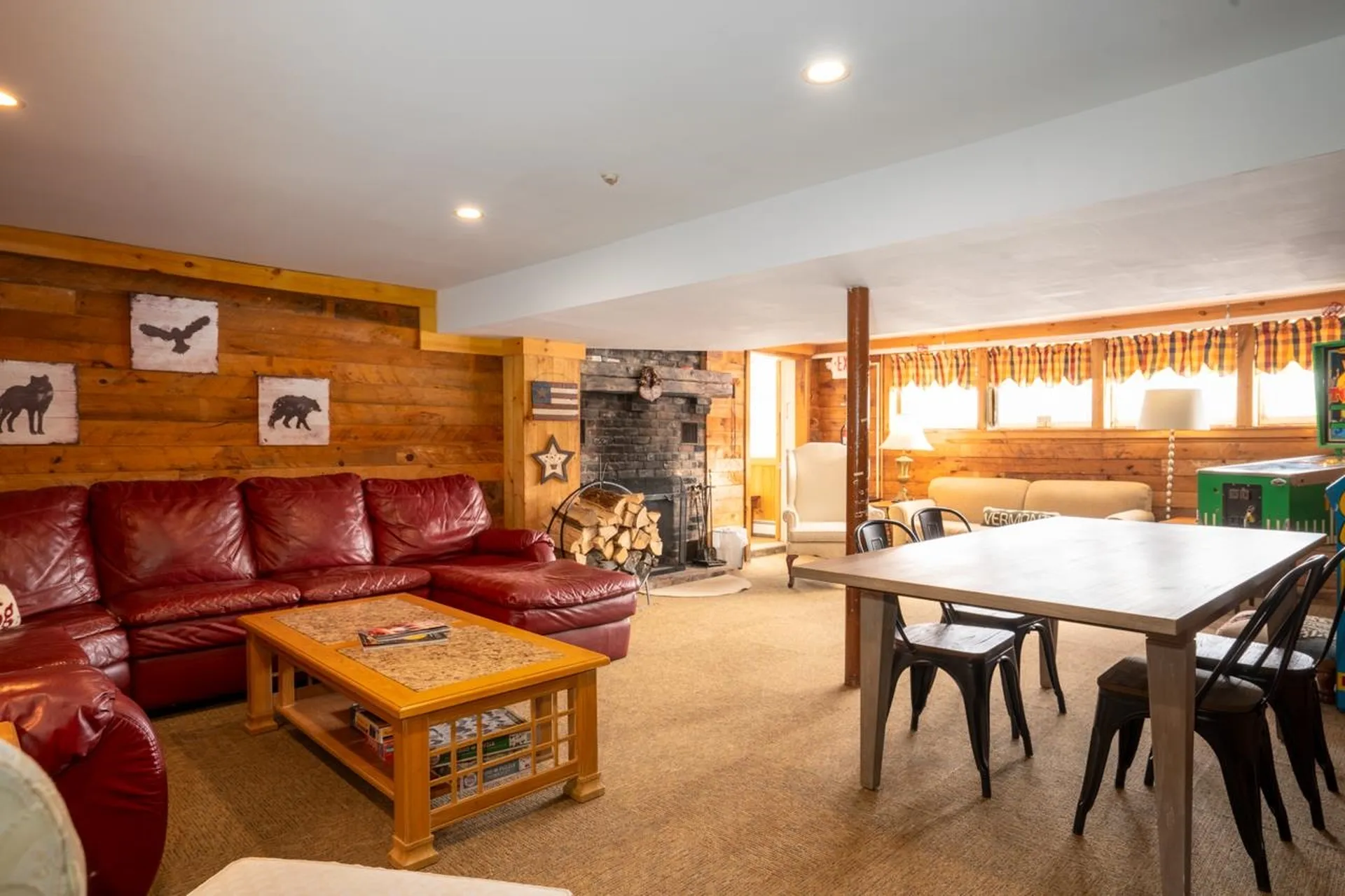 2759 Vt Route 11 Peru VT 05152