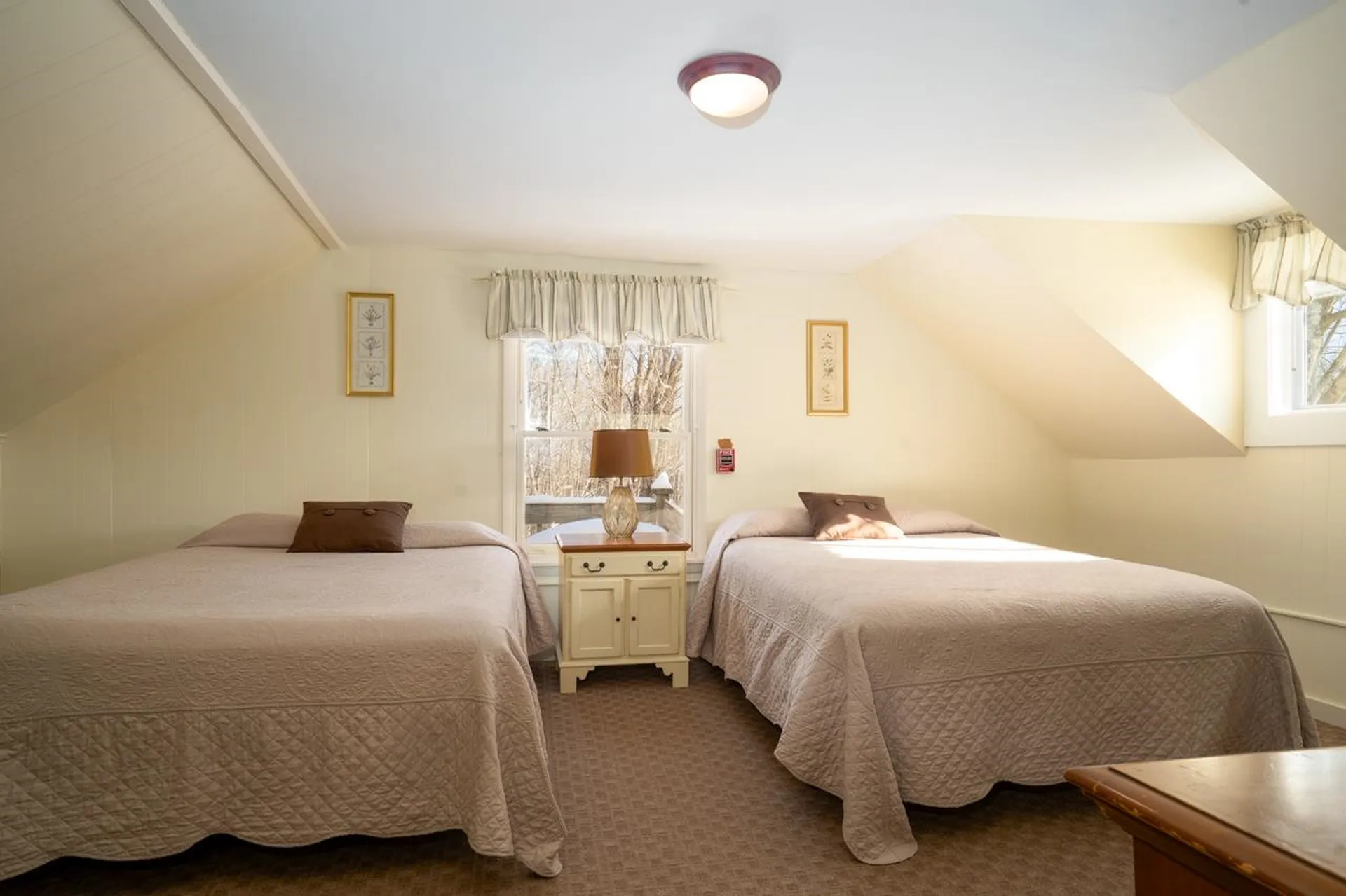 2759 Vt Route 11 Peru VT 05152