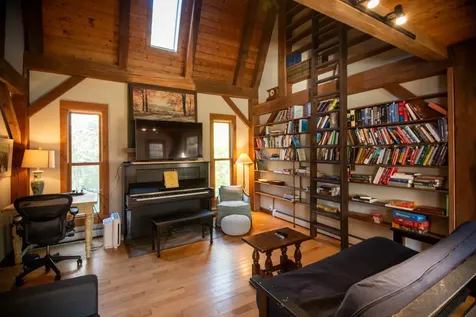 216 South End Road Mount Tabor VT 05254