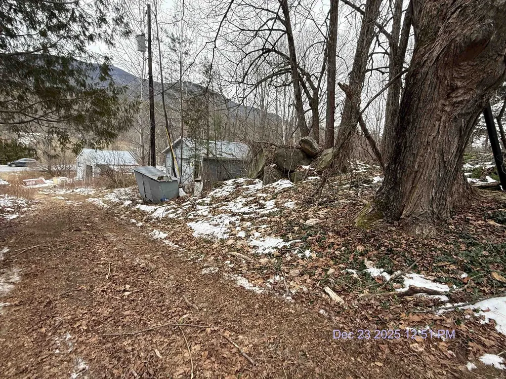 4278 Vermont Route 131 Weathersfield VT 05151