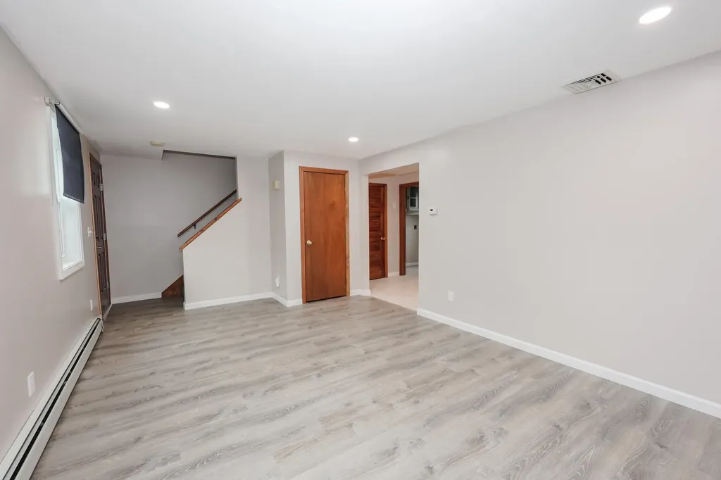 42 Brown Avenue Hampton NH 03842